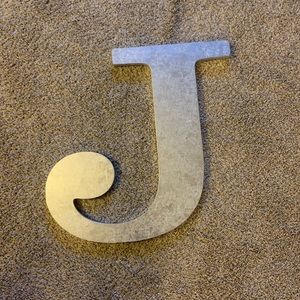 Letter J sign